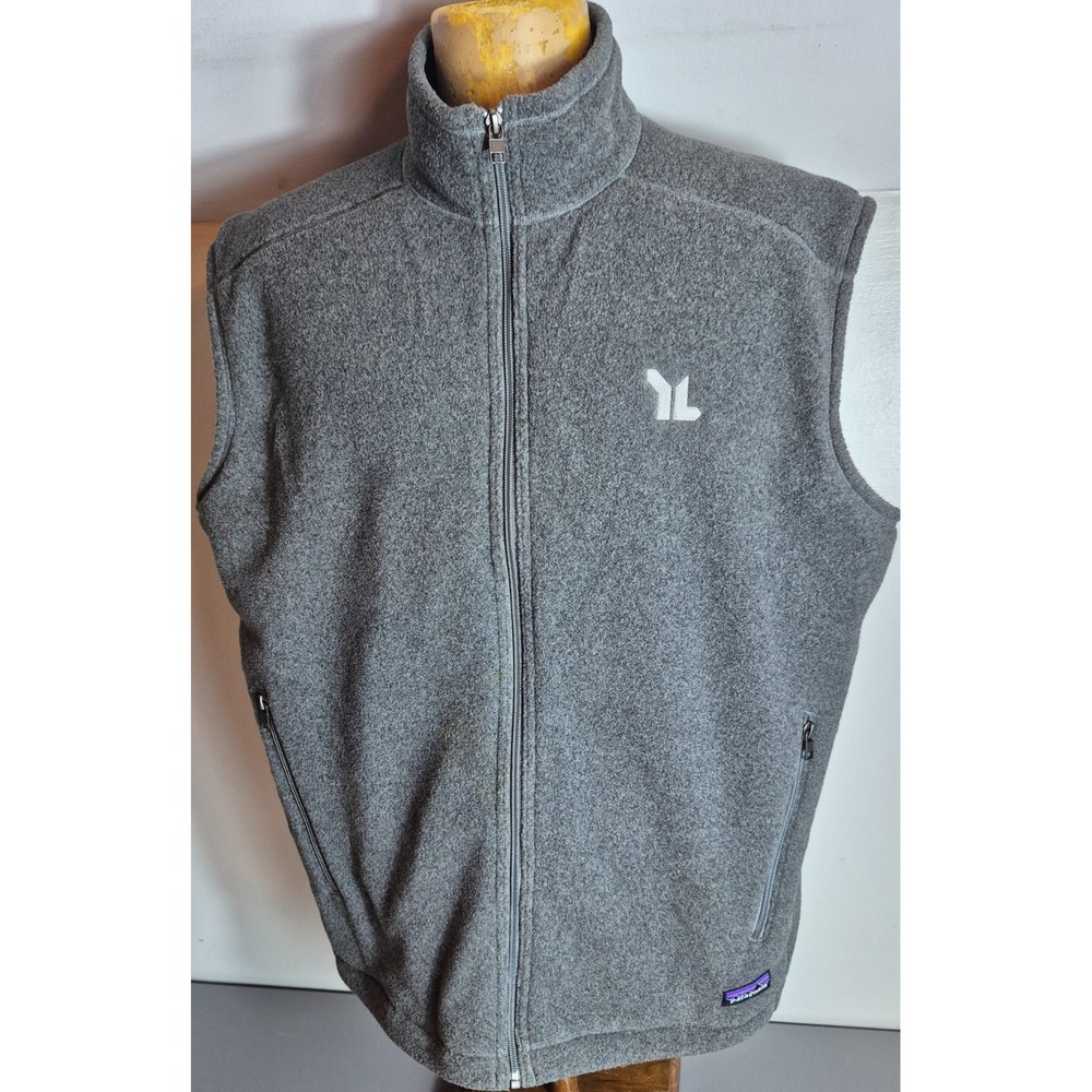 Patagonia Synchilla Mens Fleece Vest YoungLife Logo XL Gray 25185 LN